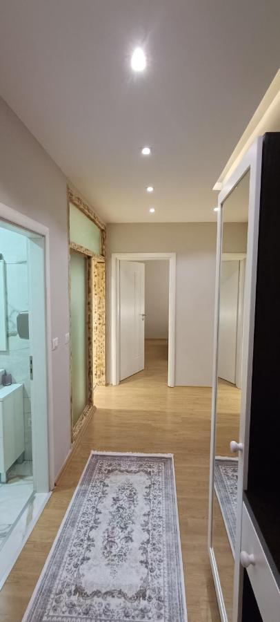 Luxury Blloku Tirana Apartment Exterior photo