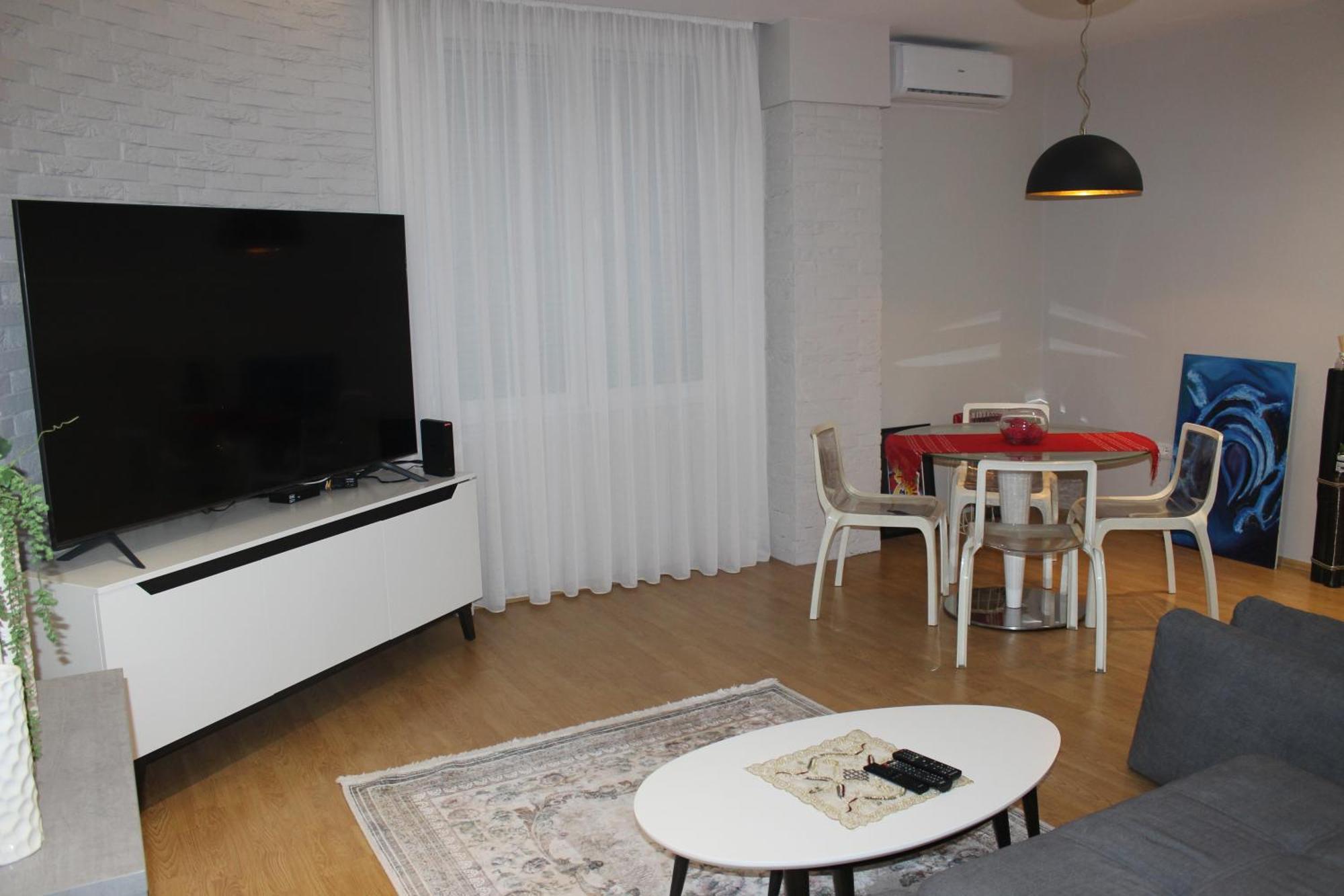 Luxury Blloku Tirana Apartment Exterior photo