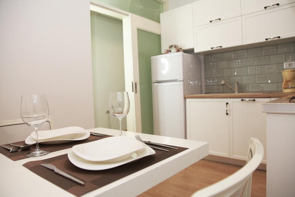 Luxury Blloku Tirana Apartment Exterior photo